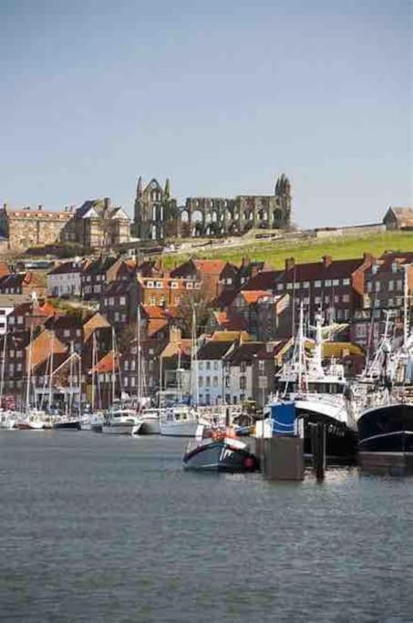 Whitehall, Thomas Turnbull Flat 3 Beautiful Apartment In Georgian House Whitby Exteriör bild